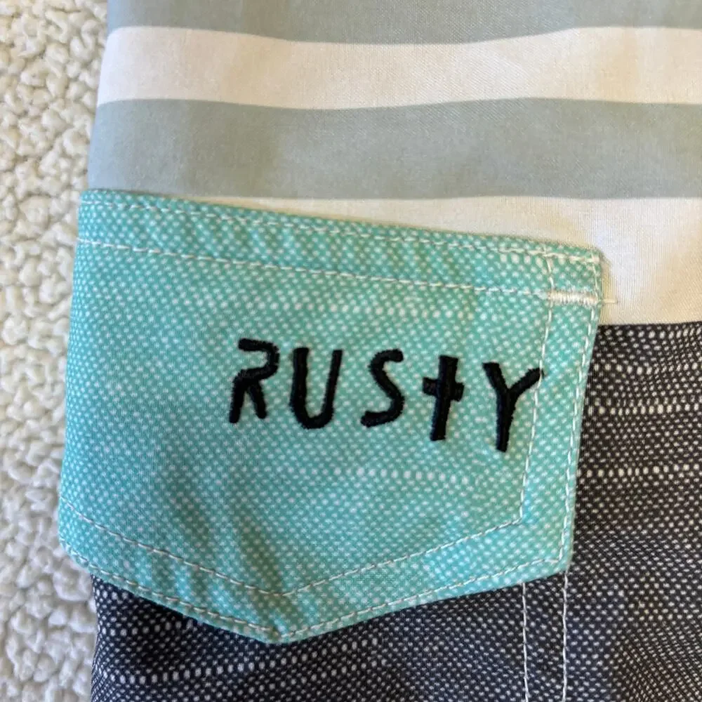 Rusty Shorts 32 Mens White Gray Striped Trunks Swim Surfing Summer Boardshort
